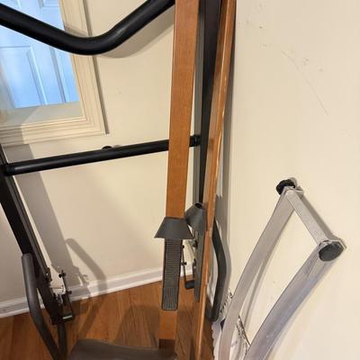 LOT 128D: 1990s Nordic Track Exercise Machine