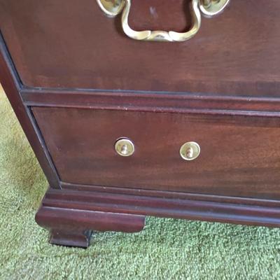 LOT 136Y: Vintage Councill Craftsmen Chippendale Style Mahagony Eight-Drawer Chest