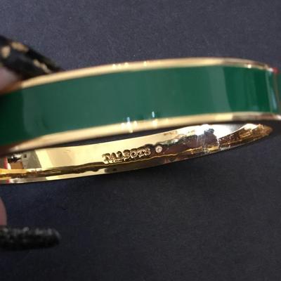 Very nice Talbots gold tone enamel green hinged bangle bracelet