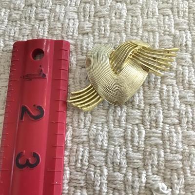 Vintage gold tone A.J.C heart brooch