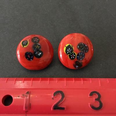 Vintage very nice glass circular earrings clip on’s