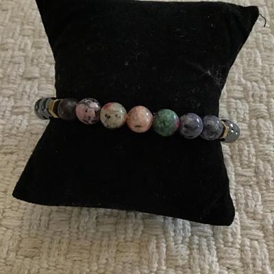 Gem stone hemalite stone stretch bracelet