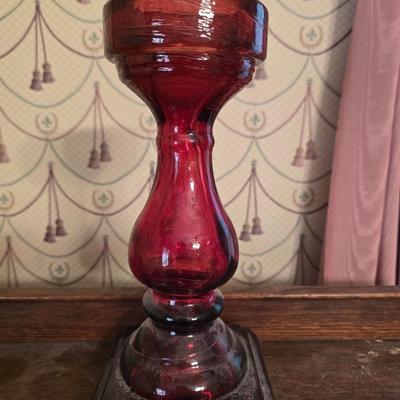 Candle holder