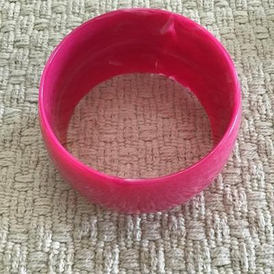 Big pink chunky bangle bracelet