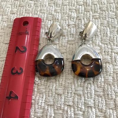 Silver tone faux tortoise earrings door knocker style