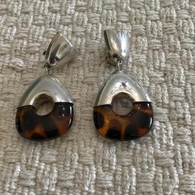 Silver tone faux tortoise earrings door knocker style
