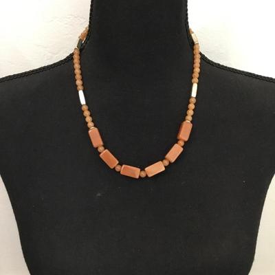 Beautiful really nice gemstone healing stone necklace
