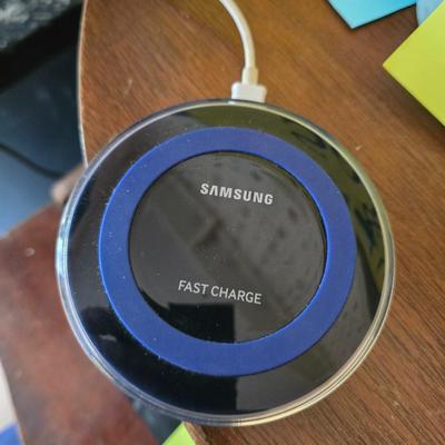 Samsung qi fast charger