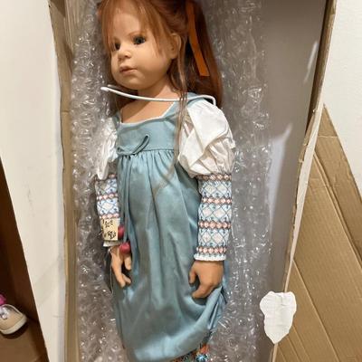 Sale Photo Thumbnail #128: Two dolls collectible