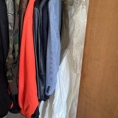 Sale Photo Thumbnail #156: Men’s Clothing & Ladies shoes, Hunting Clothing