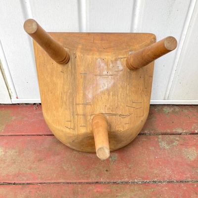 LOT 66: Vintage Wooden Stools and Step Ladder - Putnam Rolling Ladder Co. Inc. Included