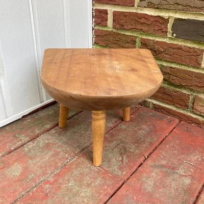 LOT 66: Vintage Wooden Stools and Step Ladder - Putnam Rolling Ladder Co. Inc. Included