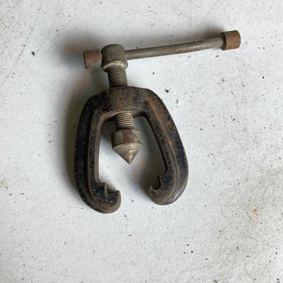 LOT 70: Collection of Vintage Tools and More