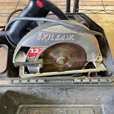 LOT 71: Skilsaw Circular Saw Model 5155, Toolbox with Contents, Saw Blades, Drill Bits and More