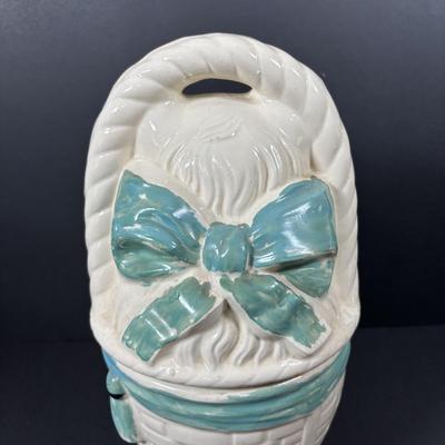 LOT 83: American Bisque Cat in Basket Cookie Jar