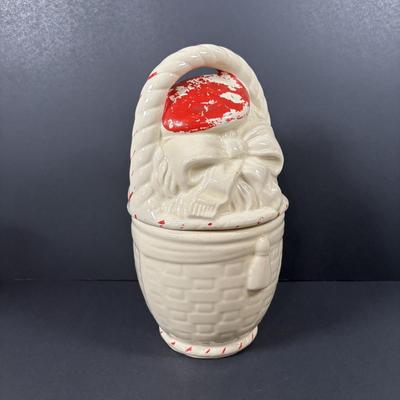 LOT 85: American Bisque Puppy in Basket Cookie Jar