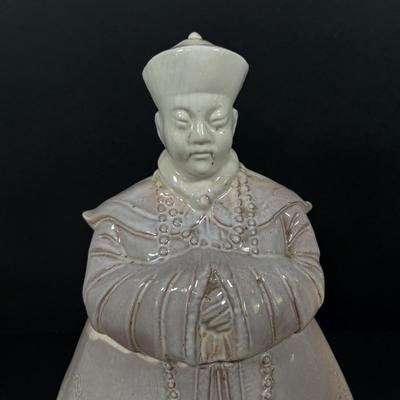 LOT: 96: Vintage Chinese Emperor Cookie Jar