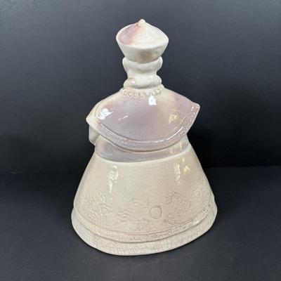 LOT: 96: Vintage Chinese Emperor Cookie Jar