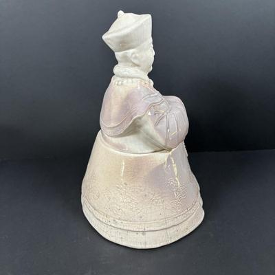 LOT: 96: Vintage Chinese Emperor Cookie Jar