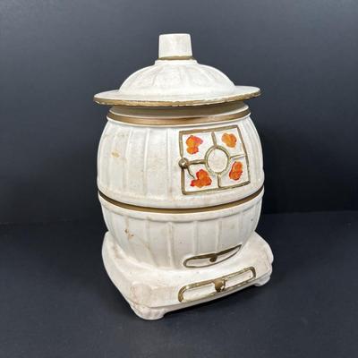 LOT 100: McCoy Pot Belly Stove Cookie Jar
