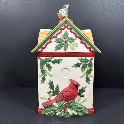 LOT 103: Lenox Winter Greetings Birdhouse Cookie Jar
