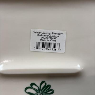 LOT 103: Lenox Winter Greetings Birdhouse Cookie Jar