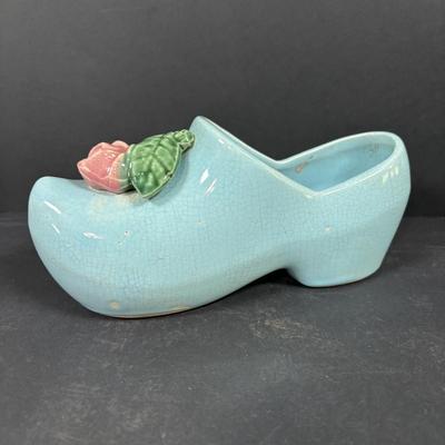 LOT 104: McCoy Dutch Shoe Planters, Delft Blue Pitcher, Ceramic Art Studio Wee Dutch Boy & Girl Salt/Pepper Shakers
