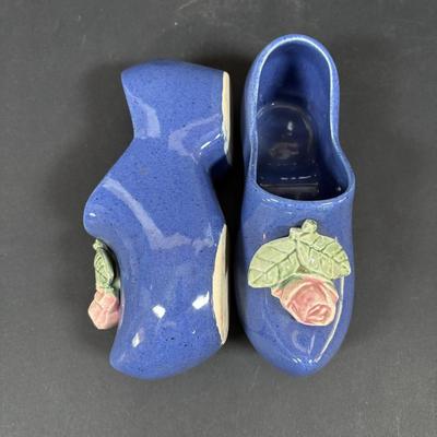 LOT 104: McCoy Dutch Shoe Planters, Delft Blue Pitcher, Ceramic Art Studio Wee Dutch Boy & Girl Salt/Pepper Shakers