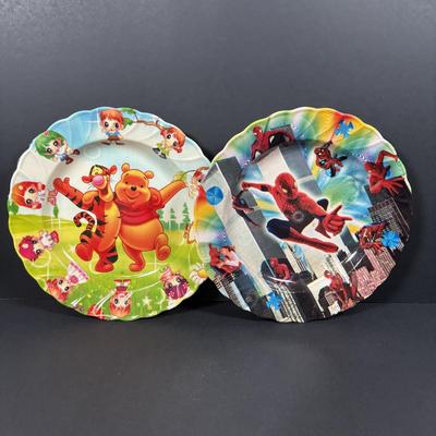 LOT 115: Children's Plates: Spiderman, Winnie the Pooh, Strawberry Shortcake along with Welch's Jelly Archie Drinking Glasses