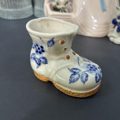 LOT 127: Lovely Hull Pottery Southern Belle Planter, Hammered Aluminum Serving Tray and Candy Dish, Avon Glass Vanity Jars & More