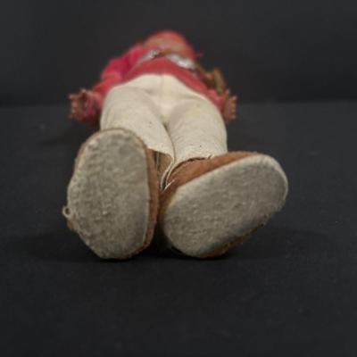 LOT 131: Vintage Native American Indian Skookum Dolls & More