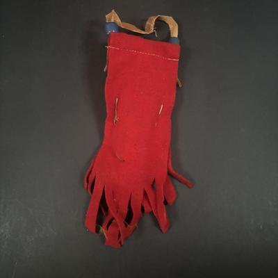 LOT 131: Vintage Native American Indian Skookum Dolls & More