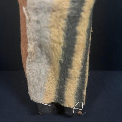 LOT 132: Vintage Native American Indian Skookum Dolls & More