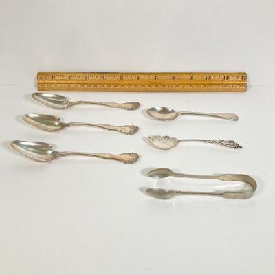 LOT 171: Silver Plated Collection - James W Tufts Quadruple Plated 1946 Pitcher, Utensils (Indian Silver / Four Star England, R Walace...