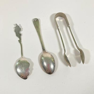 LOT 171: Silver Plated Collection - James W Tufts Quadruple Plated 1946 Pitcher, Utensils (Indian Silver / Four Star England, R Walace...