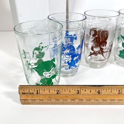 LOT 173: Collection of Children's Juice Glasses and Mugs - Welch's and Bunnykins Included