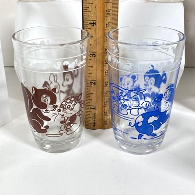 LOT 173: Collection of Children's Juice Glasses and Mugs - Welch's and Bunnykins Included