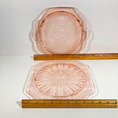 LOT 177: Collection of Pink Glass - Serving Plates / Bowls