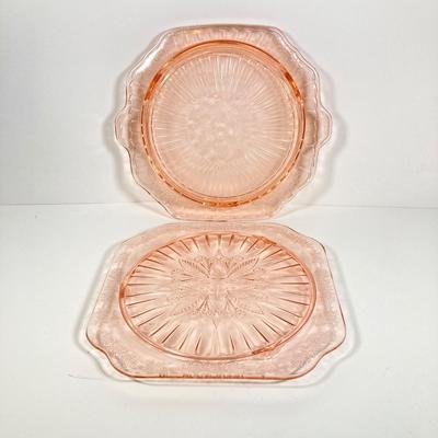 LOT 177: Collection of Pink Glass - Serving Plates / Bowls