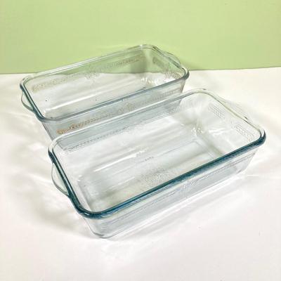 LOT 180: Fire King Oven Glass Collection - 2 Rectangular Casserole Dishes, Small Lidded Rectangular Refrigerator Dish, Plate, Bowl,...