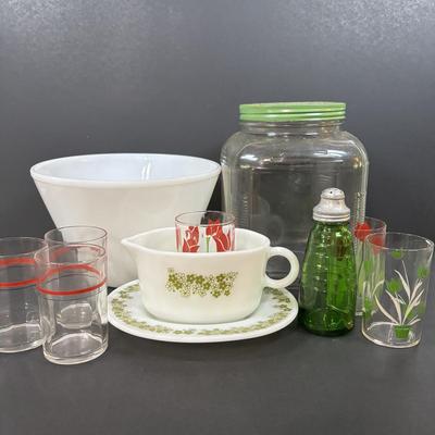 LOT 229: Fire King Mixing Bowl, Pyrex Spring Blossom Gravy Boat, Swanky Swig Kraft Juice Glasses, Farmhouse Storage Jar & Green...