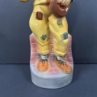 LOT 230: Ezra Brooks Shriner Clown Decanter, Sad Clown Biscuit Jar, Salt /Pepper Clowns and More