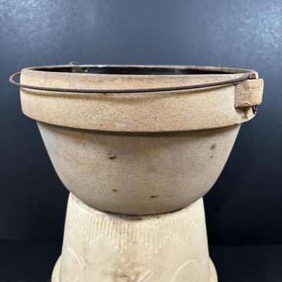 LOT 231: Vintage Neu-Deel Stoneware Bowls