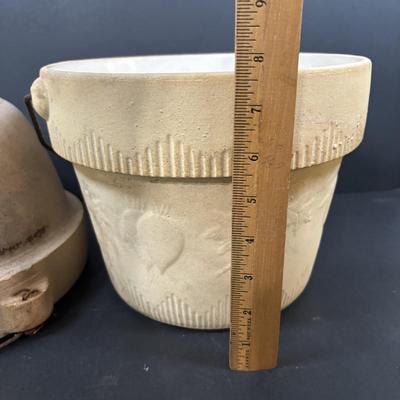 LOT 231: Vintage Neu-Deel Stoneware Bowls