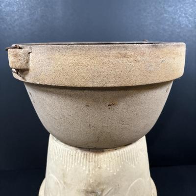 LOT 231: Vintage Neu-Deel Stoneware Bowls