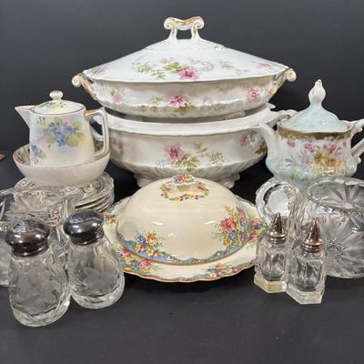 LOT 237: Beautiful China & More Collections: Limoges Covered Serving Bowls, Imperial Crown China Austria, R&S Germany