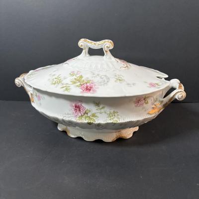 LOT 237: Beautiful China & More Collections: Limoges Covered Serving Bowls, Imperial Crown China Austria, R&S Germany