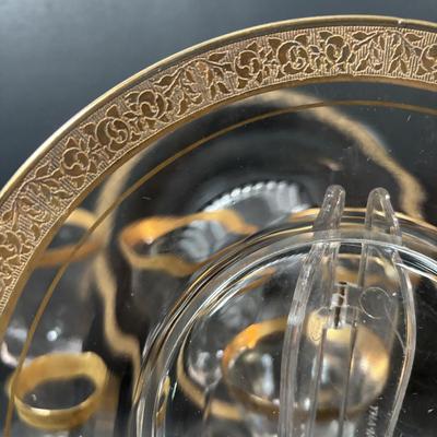LOT 238: Elegant Gold Rimmed Collection