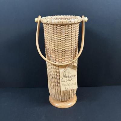 LOT 241: Yellow Swirl Bowl USA, Nantucket Hand Crafted Basket, Swanky Swig Kraft Juice Glasses & More