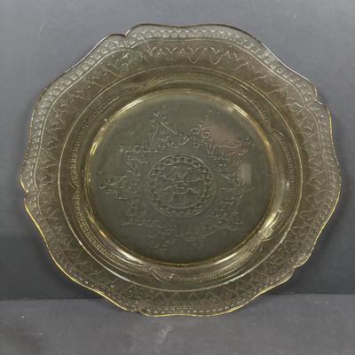 LOT 249: Vintage Amber Depression Glass Collection